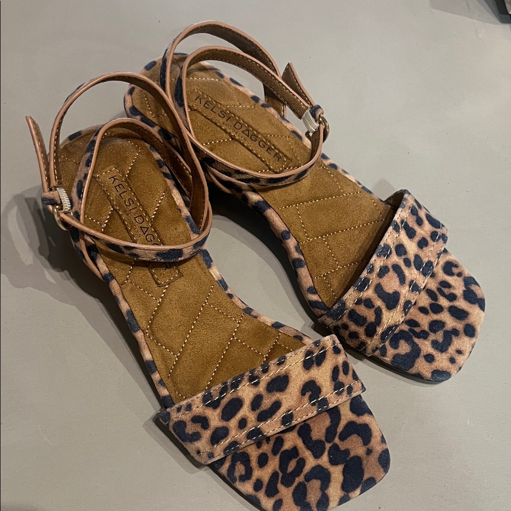 NEW Kelsi Dagger Tan and Black Animal Print Sandals